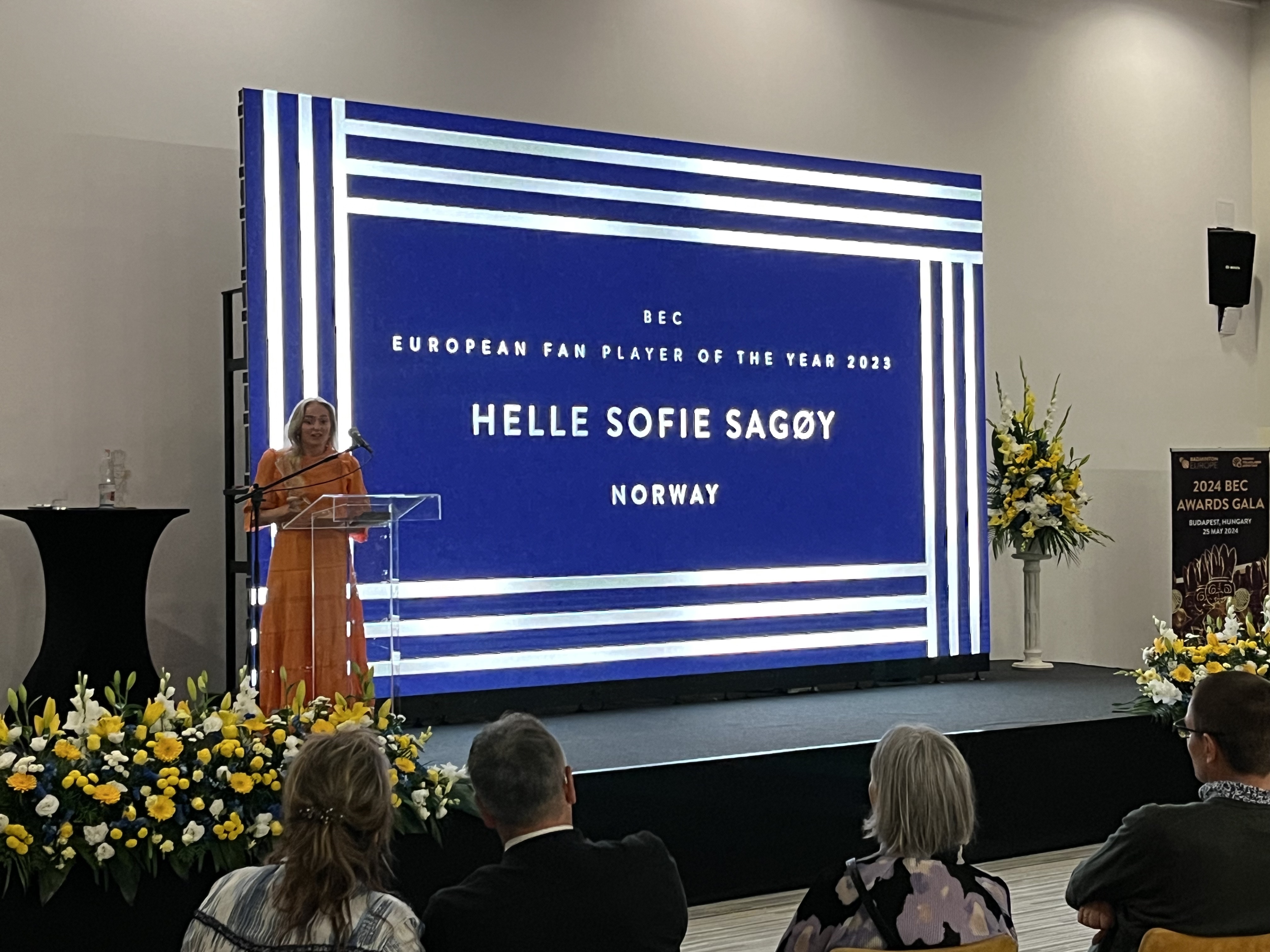 Helle award.jpg
