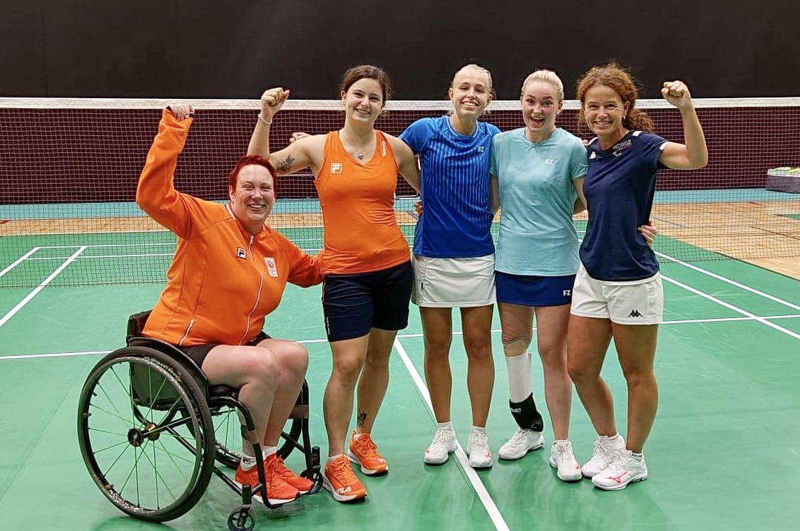 Team Nederland sammen med Team Norge