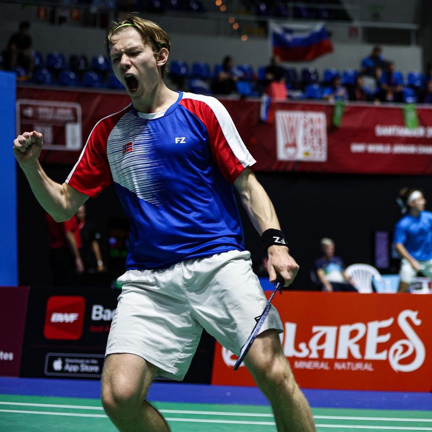 Thomas B. (badmintonphoto).jpg